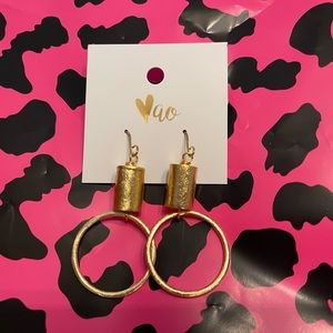 VAO earrings